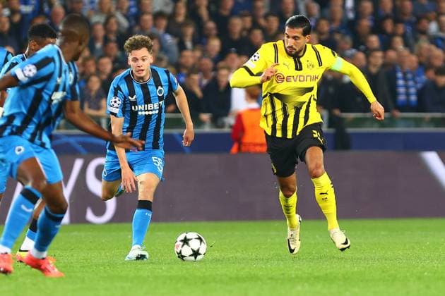 in duel, action, with Emre Can 23 Borussia Dortmund Maxim De Cuyper 55 Club Brugge Club Brugge vs Borussia Dortmund, UEFA Champions League, Football, Matchday 1, Season 2024 2025, 18 09 2024 PHOTO kolbert press Ant Palmer Jan Breydel Stadion Belgium Copyright: xkolbert-press AntxPalmerx