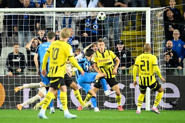 Club Brugge v Borussia Dortmund - UEFA Champions League BRUGGE, BELGIUM - SEPTEMBER 18 : Vetlesen Hugo midfielder of Club Brugge missing an opportunity during the UEFA Champions League - League phase matchday 1 match between Club Brugge and Borussia Dortmund at the Jan Breydel stadium on September 18, 2024 in Bruges , Belgium , 18 09 2024 Brugge Belgium  Copyright: xNicoxVereeckenx
