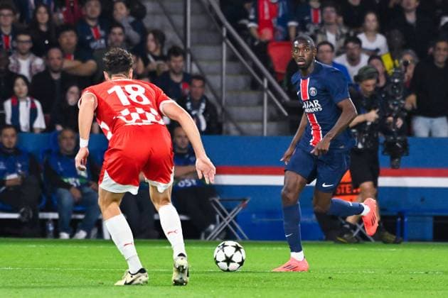 Ousmane DEMBELE ( 10 - PSG ) and Ladislav Krejci ( 18 - Girona ) during the UEFA Champions League match between Paris Saint Germain and Girona FC at Parc Des Princes on September 18, 2024 in Paris, France. ( Photo by federico pestellini panoramic ) - FOOTBALL : PSG vs Girona - Ligue des Champions - 18 09 2024 FedericoPestellini Panoramic 