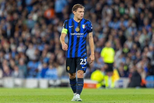Manchester City v Inter Milan Champions League 18 09 2024. Inter Milan midfielder NicolÃ² Barella (23) during the Champions League match between Manchester City and Inter Milan at the Etihad Stadium, Manchester, England on 18 September 2024. Editorial use only , Copyright: xIanxStephenx PSI-20445-0022