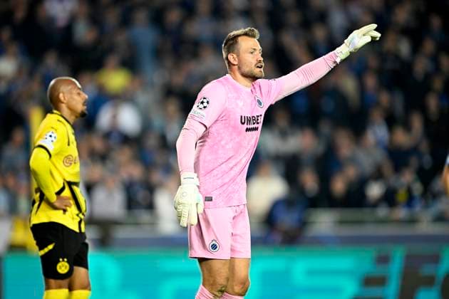 Club Brugge v Borussia Dortmund - UEFA Champions League BRUGGE, BELGIUM - SEPTEMBER 18 : Mignolet Simon goalkeeper of Club Brugge during the UEFA Champions League - League phase matchday 1 match between Club Brugge and Borussia Dortmund at the Jan Breydel stadium on September 18, 2024 in Bruges , Belgium , 18 09 2024 Brugge Belgium  Copyright: xNicoxVereeckenx