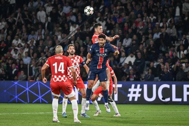 Champions League PSG vs Girona FC FA Paris Saint-Germain’s forward Marco Asensio heads the ball during the UEFA Champions League football match between Paris Saint-Germain and Girona FC at the Parc des Princes stadium in Paris on September 18, 2024. Photo by Firas Abdullah ABACAPRESS.COM Paris Ile-de-France France  Copyright: xAbdullahxFiras ABACAx