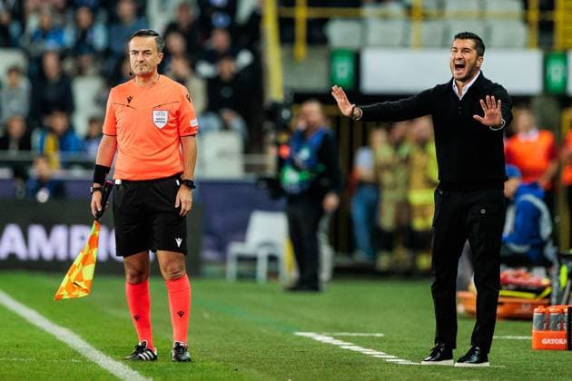 UEFA Champions League Club Brugge Borussia Dortmund 18 09 2024 Nuri Sahin head coach Borussia Dortmund gestures UEFA Champions League Club Brugge Borussia Dortmund, Brugge, Jan Breydelstadion on 18 09 2024 Copyright: xBEAUTIFULxSPORTS Wunderlx
