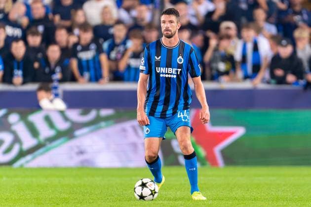 2024-09-18 Club Brugge KV v Borussia Dortmund - UEFA Champions League 2024 25 League Phase MD1 BRUGES, BELGIUM - SEPTEMBER 18: Brandon Mechele of Club Brugge KV in action during the UEFA Champions League 2024 25 League Phase MD1 match between Club Brugge KV and Borussia Dortmund at Jan Breydelstadion on September 18, 2024 in Bruges, Belgium. (Photo by Joris Verwijst BSR Agency) Bruges Belgium Content not available for redistribution in The Netherlands directly or indirectly through any third parties. Copyright: xBSRxAgencyx