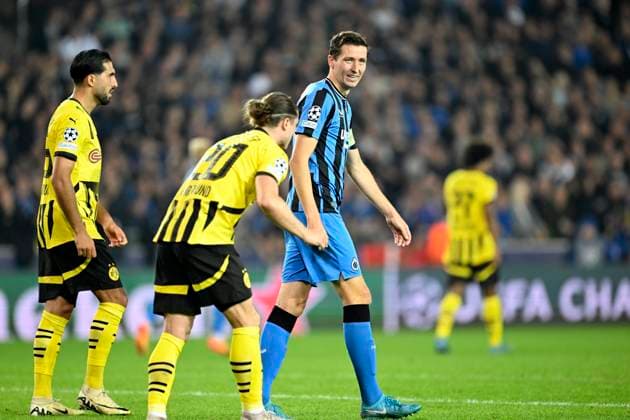 Club Brugge v Borussia Dortmund - UEFA Champions League BRUGGE, BELGIUM - SEPTEMBER 18 : Vanaken Hans midfielder of Club Brugge missing an opportunity during the UEFA Champions League - League phase matchday 1 match between Club Brugge and Borussia Dortmund at the Jan Breydel stadium on September 18, 2024 in Bruges , Belgium , 18 09 2024 Brugge Belgium  Copyright: xNicoxVereeckenx