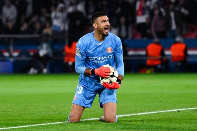 Paulo Gazzaniga ( 13 - Girona ) reacts during the UEFA Champions League match between Paris Saint Germain and Girona FC at Parc Des Princes on September 18, 2024 in Paris, France. ( Photo by federico pestellini panoramic ) - FOOTBALL : PSG vs Girona - Ligue des Champions - 18 09 2024 FedericoPestellini Panoramic 