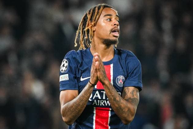September 18, 2024, Paris, France, France: Bradley BARCOLA of PSG looks dejected during the UEFA Champions League, League Phase MD1 match between Paris Saint-Germain and Girona FC at Parc des Princes Stadium on September 18, 2024 in Paris, France. Paris France - ZUMAm308 20240918_zsp_m308_007 Copyright: xMatthieuxMirvillex