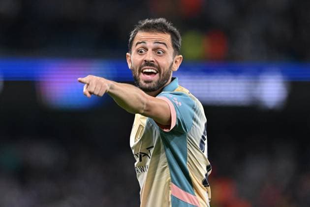 UEFA Champions League league stage Manchester City v Inter Milan Bernardo Silva of Manchester City reacts during the UEFA Champions League league stage match Manchester City vs Inter Milan at Etihad Stadium, Manchester, United Kingdom, 18th September 2024 (Photo by Cody Froggatt News Images) Manchester Etihad Stadium Manchester United, ManU Kingdom Copyright: xCodyxFroggatt NewsxImagesx