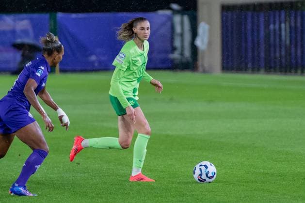Florence, Italy, September 18th 2024: Jule Brand (29 Wolfsburg) during the UEFA Women s Champions League round 2 match between ACF Fiorentina and VfL Wolfsburg at Viola Park in Florence, Italy. (Sara Esposito SPP) Copyright: xSaraxEspositox xSPPx spp-en-SaEsSp-SaraEsposito_SPP_-02031