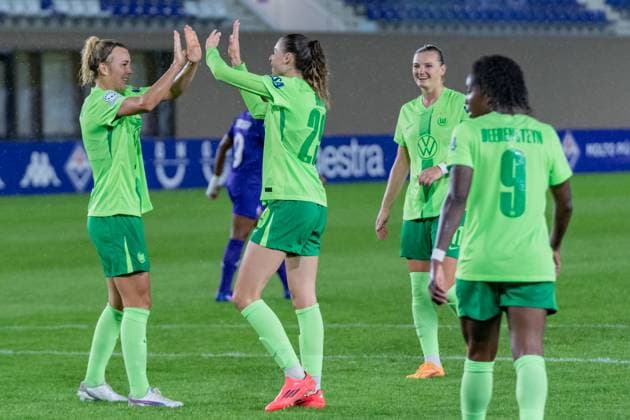 Florence, Italy, September 18th 2024: Jule Brand (29 Wolfsburg) score a goal during the UEFA Women s Champions League round 2 match between ACF Fiorentina and VfL Wolfsburg at Viola Park in Florence, Italy. (Sara Esposito SPP) Copyright: xSaraxEspositox xSPPx spp-en-SaEsSp-SaraEsposito_SPP_-02195