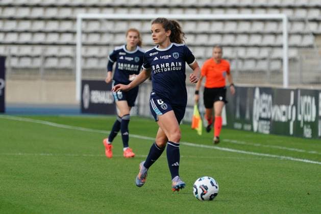 Daphne Corboz of Paris FC Paris FC Women v Manchester City Women, UEFA Women s Champions League, Second Round, Football, Stade Charlety , Paris, France, 18 Sep 2024 EDITORIAL USE ONLY No use with unauthorised audio, video, data, fixture lists, club league logos or live services. Online in-match use limited to 120 images, no video emulation. No use in betting, games or single club league player publications.  Copyright: xDavexWinter Shutterstockx 14722161hq