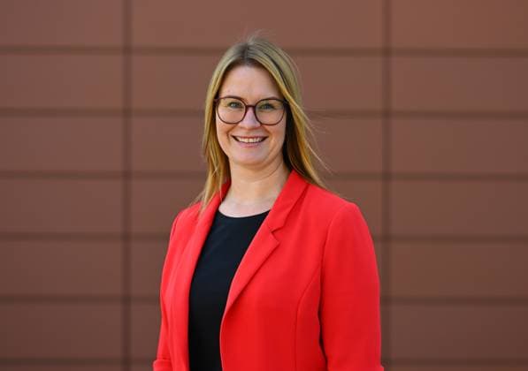 Managing Director Sandra Zimmermann, head, headshot, portrait, portrait photo, media day at the Dresden Chamber of Crafts, media day, photo session, photo shoot, Dresdner SC, volleyball, 1 Bundesliga women, 1 Liga, DSC, 2024 2025 season, 18 09 2024,