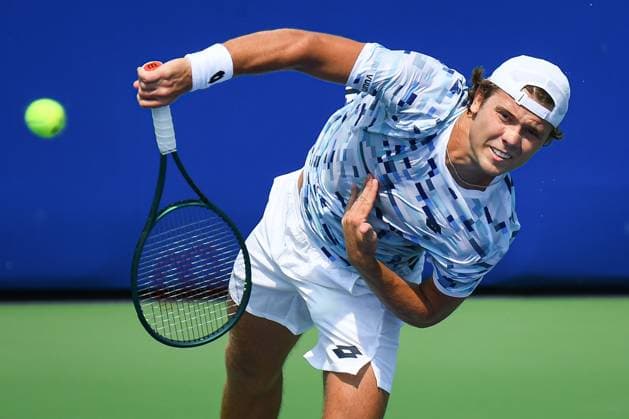 CHENGDU, CHINA - SEPTEMBER 19: Aleksandar Kovacevic of United States competes in the Men s Singles Round of 32 match against Alibek Kachmazov of Russia on Day 2 of 2024 Chengdu Open at Sichuan International Tennis Center on September 19, 2024 in Chengdu, Sichuan Province of China.  Copyright: xVCGx 111518859810