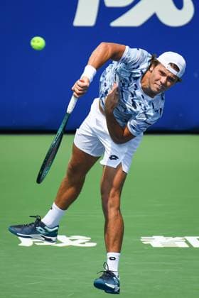 CHENGDU, CHINA - SEPTEMBER 19: Aleksandar Kovacevic of United States competes in the Men s Singles Round of 32 match against Alibek Kachmazov of Russia on Day 2 of 2024 Chengdu Open at Sichuan International Tennis Center on September 19, 2024 in Chengdu, Sichuan Province of China.  Copyright: xVCGx 111518859815