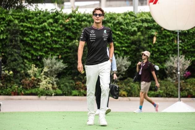 RUSSELL George (gbr), Mercedes AMG F1 Team W15, portrait during the Formula 1 Singapore Grand Prix 2024, 18th round of the 2024 Formula One World Championship, WM, Weltmeisterschaft from September 20 to 22, 2024 on the Marina Bay Circuit, in Singapore, Singapore - F1 - SINGAPORE GRAND PRIX 2024 DPPI Panoramic  240919_R18_SINGAPORE_DP_XB3_7508