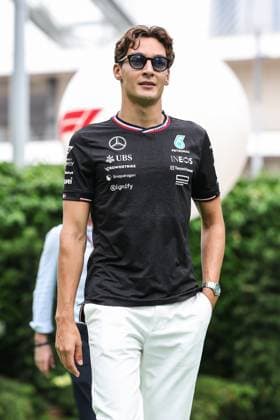 RUSSELL George (gbr), Mercedes AMG F1 Team W15, portrait during the Formula 1 Singapore Grand Prix 2024, 18th round of the 2024 Formula One World Championship, WM, Weltmeisterschaft from September 20 to 22, 2024 on the Marina Bay Circuit, in Singapore, Singapore - F1 - SINGAPORE GRAND PRIX 2024 DPPI Panoramic  240919_R18_SINGAPORE_DP_XB3_7516
