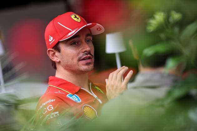 LECLERC Charles (mco), Scuderia Ferrari SF-24, portrait during the Formula 1 Singapore Grand Prix 2024, 18th round of the 2024 Formula One World Championship, WM, Weltmeisterschaft from September 20 to 22, 2024 on the Marina Bay Circuit, in Singapore, Singapore - F1 - SINGAPORE GRAND PRIX 2024 DPPI Panoramic  240919_R18_SINGAPORE_DP_XB3_7577