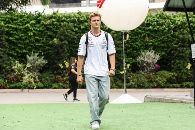 Mick Schumacher reserve driver in Formula One for Mercedes portrait during the Formula 1 Singapore Grand Prix 2024, 18th round of the 2024 Formula One World Championship, WM, Weltmeisterschaft from September 20 to 22, 2024 on the Marina Bay Circuit, in Singapore, Singapore - F1 - SINGAPORE GRAND PRIX 2024 DPPI Panoramic  240919_R18_SINGAPORE_DP_XB3_7680