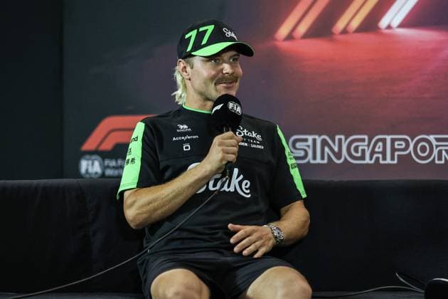 BOTTAS Valtteri (fin), Stake F1 Team Kick Sauber C44, portrait press conference, PK, Pressekonferenz during the Formula 1 Singapore Grand Prix 2024, 18th round of the 2024 Formula One World Championship, WM, Weltmeisterschaft from September 20 to 22, 2024 on the Marina Bay Circuit, in Singapore, Singapore - F1 - SINGAPORE GRAND PRIX 2024 DPPI Panoramic  240919_R18_SINGAPORE_DP_XB3_8342_1