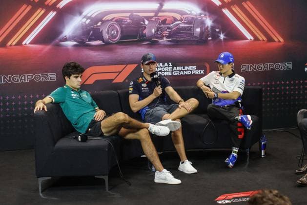 VERSTAPPEN Max (ned), Red Bull Racing RB20, portrait STROLL Lance (can), Aston Martin F1 Team AMR24, portrait TSUNODA Yuki (jap), Visa Cash App RB F1 Team VCARB 01, portrait press conference, PK, Pressekonferenz during the Formula 1 Singapore Grand Prix 2024, 18th round of the 2024 Formula One World Championship, WM, Weltmeisterschaft from September 20 to 22, 2024 on the Marina Bay Circuit, in Singapore, Singapore - F1 - SINGAPORE GRAND PRIX 2024 DPPI Panoramic  240919_R18_SINGAPORE_DP_XB5_6674