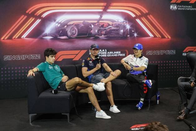 TSUNODA Yuki (jap), Visa Cash App RB F1 Team VCARB 01, portrait VERSTAPPEN Max (ned), Red Bull Racing RB20, portrait STROLL Lance (can), Aston Martin F1 Team AMR24, portrait press conference, PK, Pressekonferenz during the Formula 1 Singapore Grand Prix 2024, 18th round of the 2024 Formula One World Championship, WM, Weltmeisterschaft from September 20 to 22, 2024 on the Marina Bay Circuit, in Singapore, Singapore - F1 - SINGAPORE GRAND PRIX 2024 DPPI Panoramic  240919_R18_SINGAPORE_DP_XB5_6682