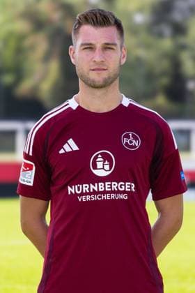 18 09 2024 1 FC Nürnberg FCN Club 2 Soccer Bundesliga BL Season 2024 2025 Photo appointment Portrait appointment Presentation Press appointment DaMa Single photo Single photo Portrait Portrait Headshot Robin Knoche 31, 1 FC Nürnberg FCN