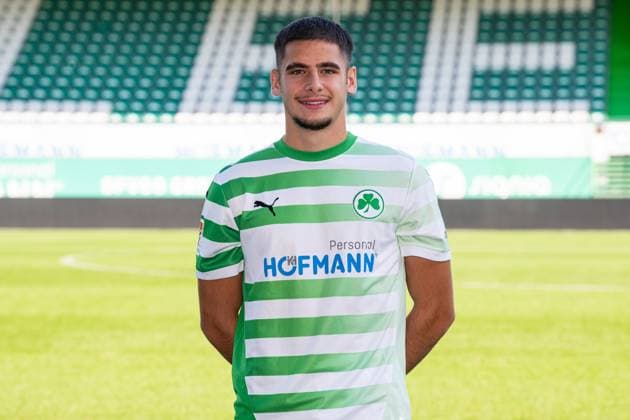 19 09 2024 SpVgg Greuther Fürth Kleeblatt Spielvereinigung 2 Fußball Bundesliga BL Season 2024 2025 Photo appointment Portrait appointment Presentation Press appointment Single photo Single photo Portrait Portrait Headshot Nemanja Motika 22, SpVgg Greuther Fürth
