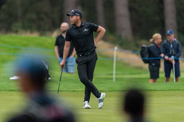 Danny Willett waits on the 5th green during round 1 of the BMW PGA, Golf Herren Championship at the Wentworth Golf Club, Virginia Water, England on 19 September 2024. Copyright: xGrantxWinterx 41780110