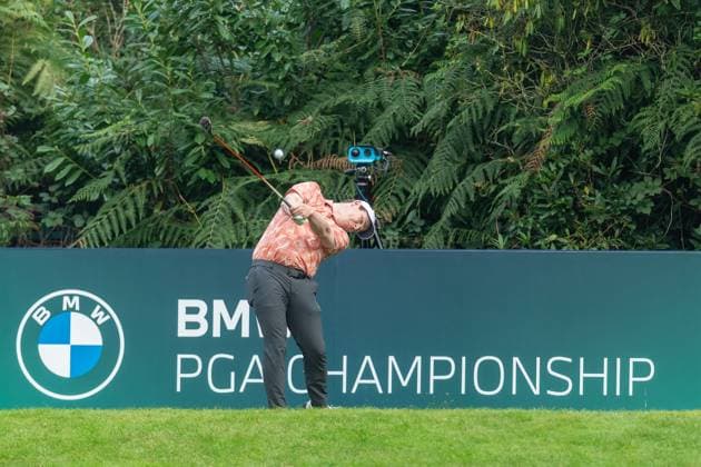 Robert Macintyre of Scotland tees off on the 7th hole during round 1 of the BMW PGA, Golf Herren Championship at the Wentworth Golf Club, Virginia Water, England on 19 September 2024. Copyright: xGrantxWinterx 41780146