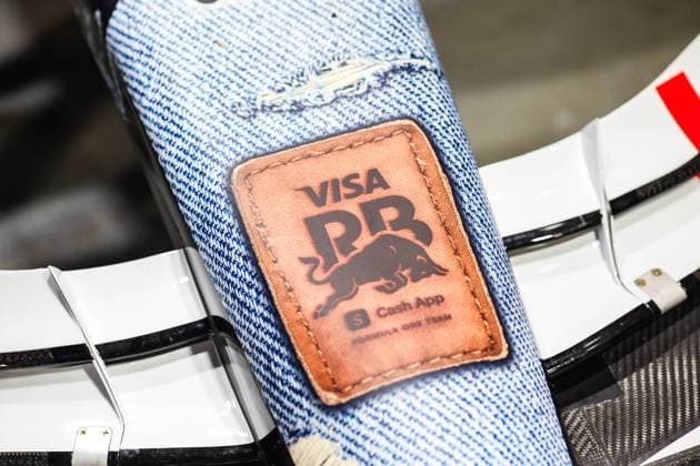Visa Cash App RB F1 Team special denim livery during the Formula 1 Singapore Grand Prix 2024, 18th round of the 2024 Formula One World Championship, WM, Weltmeisterschaft from September 20 to 22, 2024 on the Marina Bay Circuit, in Singapore, Singapore - F1 - SINGAPORE GRAND PRIX 2024 DPPI Panoramic  240919_R18_SINGAPORE_DP_XB3_9088