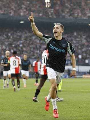 ROTTERDAM - Florian Wirtz of Bayer 04 Leverkusen celebrates the 1-0 during the UEFA Champions League match between Feyenoord Rotterdam and Bayer 04 Leverkusen at Feyenoord Stadium de Kuip on Sept. 19, 2024 in Rotterdam, Netherlands. ANP MAURICE VAN STEEN UEFA Champions League 2024 25 xVIxANPxSportx xxANPxIVx 508860956 originalFilename: 508860956.jpg