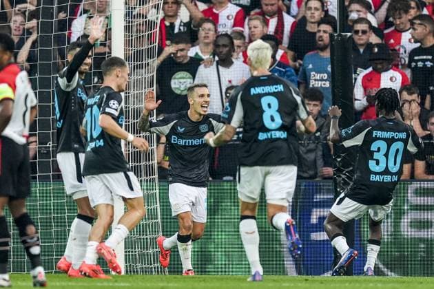 UEFA Champions League: Feyenoord v Bayer 04 Leverkusen Rotterdam - Alejandro Grimaldo of Bayer 04 Leverkusen during the first round of new format of the Champions League 2024 2025. The match is set between Feyenoord and Bayer 04 Leverkusen at Stadion Feijenoord De Kuip on 19 September 2024 in Rotterdam, The Netherlands. Copyright: xTomxBodex