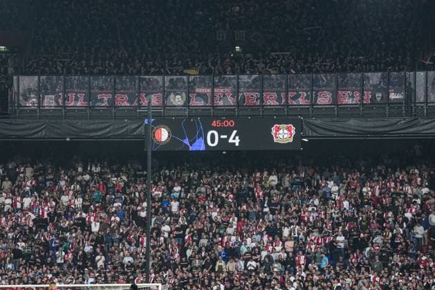UEFA Champions League: Feyenoord v Bayer 04 Leverkusen Rotterdam - The score during the first round of new format of the Champions League 2024 2025. The match is set between Feyenoord and Bayer 04 Leverkusen at Stadion Feijenoord De Kuip on 19 September 2024 in Rotterdam, The Netherlands. Copyright: xTomxBodex