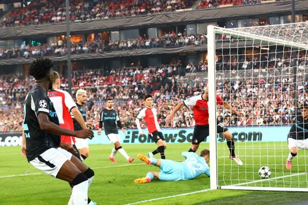 Goal for 0 4 by Edmond Tapsoba 12 Bayer 04 Leverkusen Feyenoord Rotterdam vs Bayer 04 Leverkusen, UEFA Champions League, Soccer, Matchday 1, Season 2024 2025, 19 09 2024 Photo kolbert press Ant Palmer Stadion Rotterdam De Kuip Netherlands Copyright: xkolbert-press AntxPalmerx