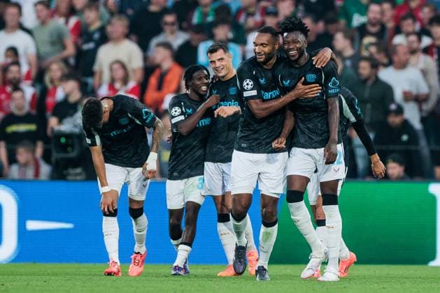 UEFA Champions League Feyenoord Rotterdam Bayer 04 Leverkusen 19 09 2024 Cheers for 0 4 by Edmond Tapsoba Bayer 04 Leverkusen, 12 UEFA Champions League Feyenoord Rotterdam Bayer 04 Leverkusen, Rotterdam, Stadion Feijenoord De Kuip on 19 09 2024 Copyright: xBEAUTIFULxSPORTS Wunderlx