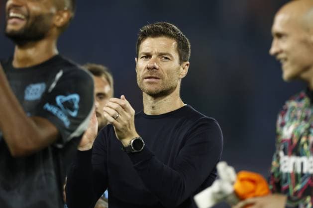 ROTTERDAM - Bayer 04 Leverkusen coach Xabi Alonso during the UEFA Champions League match between Feyenoord Rotterdam and Bayer 04 Leverkusen at Feyenoord Stadium de Kuip on Sept. 19, 2024 in Rotterdam, Netherlands. ANP MAURICE VAN STEEN UEFA Champions League 2024 25 xVIxANPxSportx xxANPxIVx 508869616 originalFilename: 508869616.jpg