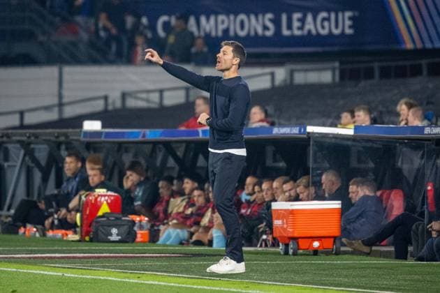 19 09 2024, Football UEFA Champions League, Season 2024 2025, Matchday 1, Feyenoord Rotterdam Bayer 04 Leverkusen at Stadio De Kuip in Rotterdam Xabi Alonso Bayer 04 Leverkusen, Coach on the sideline Photo Kirchner Media TH Copyright: xKirchner-Media THx