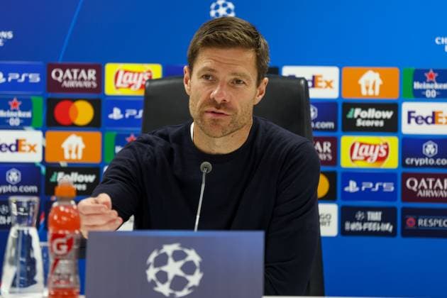 2024-09-19 Feyenoord v Bayer 04 Leverkusen - Champions League - League phase - Matchday 1 ROTTERDAM, NETHERLANDS - SEPTEMBER 19: Headcoach Xabi Alonso of Bayer 04 Leverkusen during the press conference, PK, Pressekonferenz during the Champions League - League phase - Matchday 1 match between Feyenoord and Bayer 04 Leverkusen at Stadion Feijenoord on September 19, 2024 in Rotterdam, Netherlands. (Photo by Hans van der Valk BSR Agency) Rotterdam Netherlands Content not available for redistribution in The Netherlands directly or indirectly through any third parties. Copyright: xBSRxAgencyx