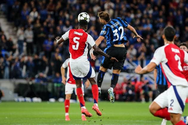 Bergamo, Italy, 19st Sep. Thomas Partey and Retegui during the match between Atalanta-ITA and Arsenal-ENG for UEFA Champions League at Gewiss Stadium, Bergamo. Credit: Rogerio Moroti  Copyright: xRogerioxMoroti IPAxSportx xipa-ax xx IPA_49847093 IPA_Agency_IPA49847093