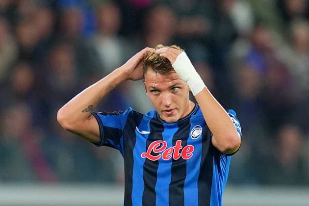 Atalanta& x2019;s Mateo Retegui during the Uefa Champions League soccer match between Atalanta and Arsenal at the Gewiss Stadium in Bergamo, north Italy -Thursday , September 19 2024. - Soccer .  Copyright: xSpada LaPressex