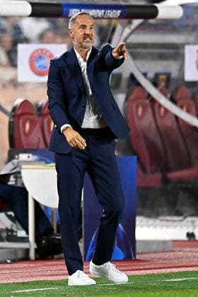 AS Monaco v FC Barcelona, Barca - UEFA Champions League 2024 25 League Phase MD1 Adi Hutter, Head Coach of AS Monaco pointing on the side line during the UEFA Champions League 2024 25 League Phase MD1 match between AS Monaco and FC Barcelona at Stade Louis II on September 19, 2024 in Monaco, Monaco. Monaco Stade Louis II Monaco Monaco Copyright: xNealxSimpson Sportsphoto APLx 14048252