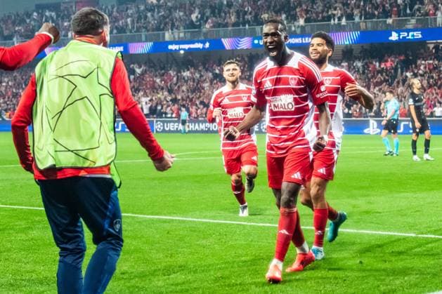 Joie des joueurs du Stade Brestois aprés le but de Abdallah Sima (Stade Bestois) FOOTBALL : Stade Brestois vs SK Sturm Graz - Ligue des Champions - 1ére Journée - 19 09 2024 BaptisteAutissier Panoramic 
