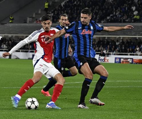 Foto IPP Paolo Bona Bergamo 19 09 2024 UEFA Champions League di Calcio stagione 2024 2025 partita Atalanta-Arsenal Nella foto Kai havertz e Berat Djmsiti Italy Photo Press Worldwide Copyright italy  Copyright: xR4924_italyphotopressx