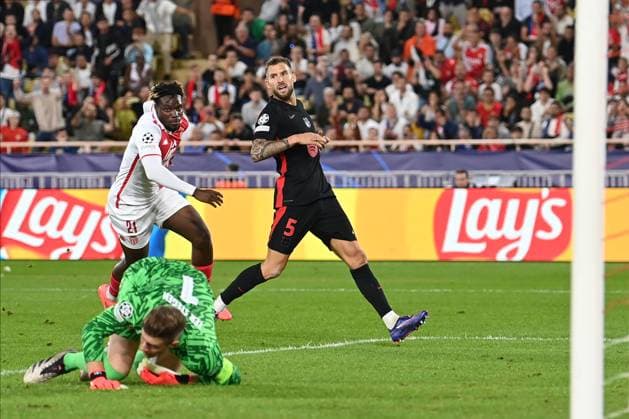 AS Monaco v FC Barcelona, Barca - UEFA Champions League 2024 25 League Phase MD1 George Ilenikhena of AS Monaco scores 2nd goal during the UEFA Champions League 2024 25 League Phase MD1 match between AS Monaco and FC Barcelona at Stade Louis II on September 19, 2024 in Monaco, Monaco. Monaco Stade Louis II Monaco Monaco Copyright: xNealxSimpson Sportsphoto APLx 14048262