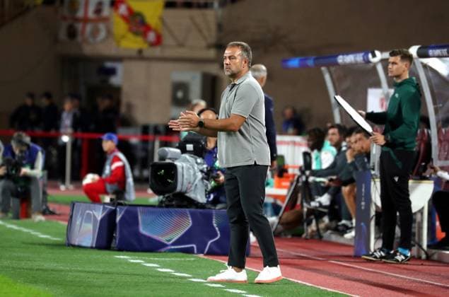 AS MONACO - FC BARCELONE PHOTOPQR NICE MATIN Jean François Ottonello ; Monaco ; 19 09 2024 ; AS MONACO vs FC BARCELONE - 1ere journee de Ligue des Champions 2024 2025 au stade Louis II - Hansi Flick, entraineur Barcelone Monaco France  Copyright: xPHOTOPQR NICExMATIN MAXPPPxJeanxFrançoisxOttonellox 20240919NIM9563 20240919NIM9563