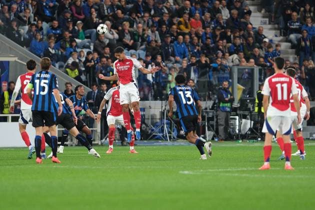 CALCIO - UEFA Champions League - Atalanta BC vs FC Arsenal William Saliba of FC Arsenal in action during the UEFA Champions League 2024 2025 football match between Atalanta BC and Arsenal FC at Gewiss Stadium on September 19, 2024, Bergamo, Italy. Bergamo Italy  Copyright: xIPAxSport ABACAx