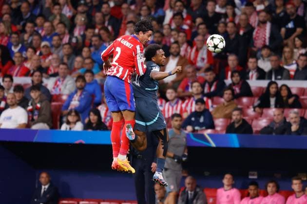 September 19, 2024, Madrid, Madrid, SPAIN: Jose Gimenez of Atletico de Madrid and Lois Openda of RB Leipzig in action during the UEFA Champions League 2024 25 League Phase MD1 match between Atletico de Madrid and RB Leipzig at Estadio Civitas Metropolitano on September 19, 2024 in Madrid, Spain. Madrid SPAIN - ZUMAa181 20240919_zaa_a181_163 Copyright: xDennisxAgyemanx