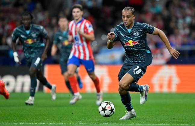 Atlético de Madrid Vs RB Leipzig in Madrid, Spain - 19 Sept 2024 Xavi Simons of RB Leipzig in action during the 2024 25 UEFA Champions League Round of 16 match between Atlético de Madrid and RB Leipzig at the Civitas Metropolitano Stadium. Final score; Atlético de Madrid 2-1 RB Leipzig Madrid Spain Copyright: xDavidxCanalesx xSOPAxImagesx DAVID-4