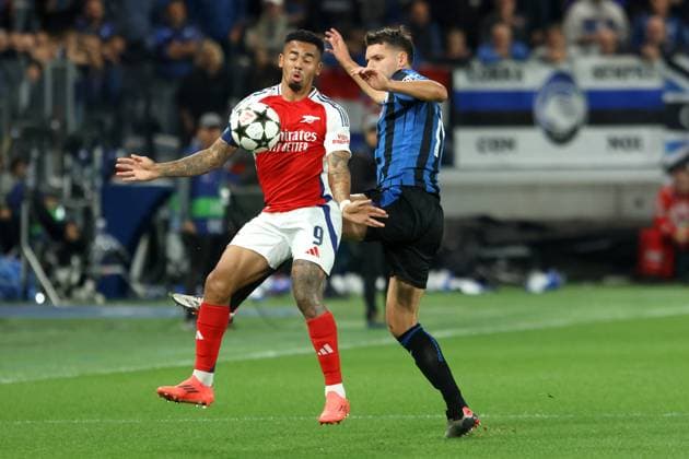 GABRIEL JESUS, Arsenal, BERAT DJIMSITI, Atalanta, Champions League, 2024-25, Atalanta vs Arsenal 0-0, 19-09-2024, Contrasto, Action CHAMPIONS LEAGUE 2024-25 ATALANTA-ARSENAL 0-0
