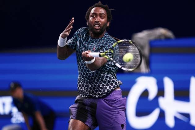 CHENGDU, CHINA - SEPTEMBER 19: Evan King and Reese Stalder (not in the picture) of the US compete in the Men s Doubles Round of 16 match against Cui Jie and Sun Fajing of China on Day 2 of 2024 Chengdu Open at Sichuan International Tennis Center on September 19, 2024 in Chengdu, Sichuan Province of China.  Copyright: xVCGx 111518937955